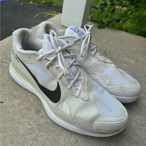NEW Nike AIR ZOOM VAPOR PRO HC White / Black (CZ0220 124) Tennis Size 13 Men’s